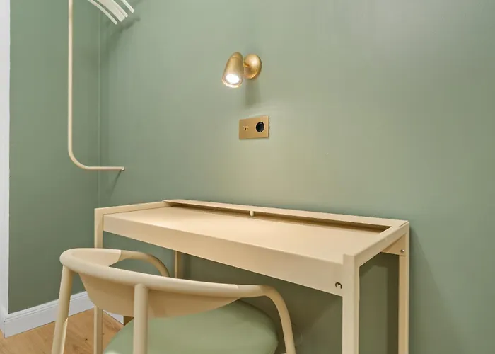 Home1 - Favori Boutique