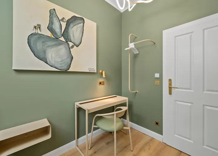 Home1 - Favori Boutique Albergue Viena