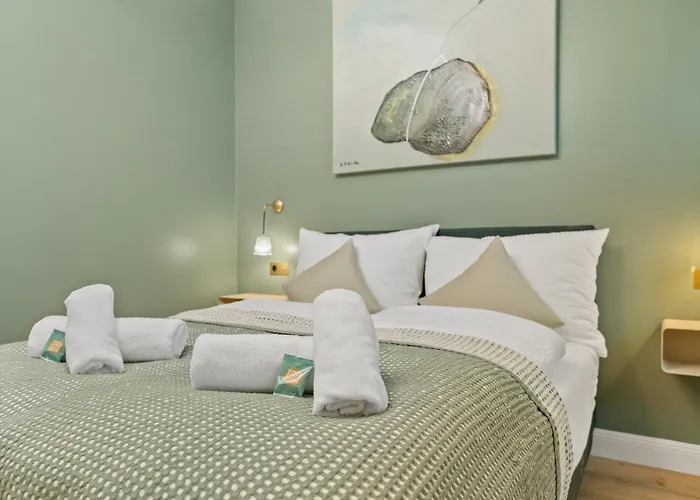 Home1 - Favori Boutique Albergue Viena